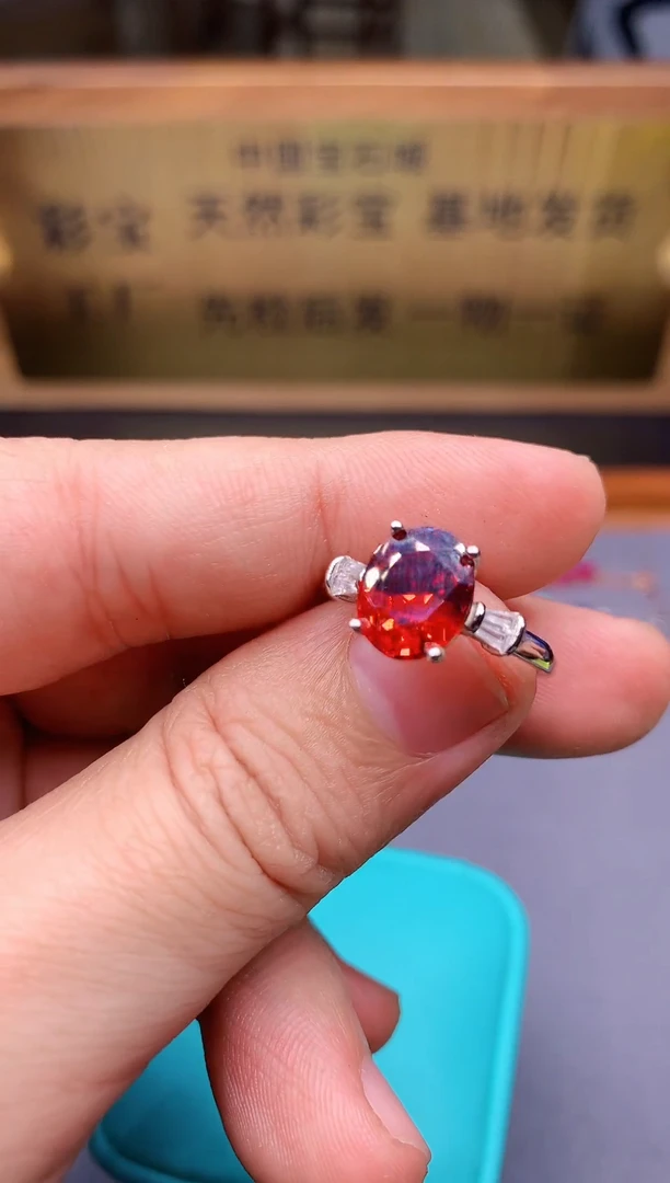【闪购商品】石榴石戒指银S925镶嵌........