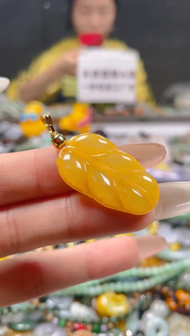 【闪购商品】翡翠颈饰未镶嵌/A/翡翠A货一图一物