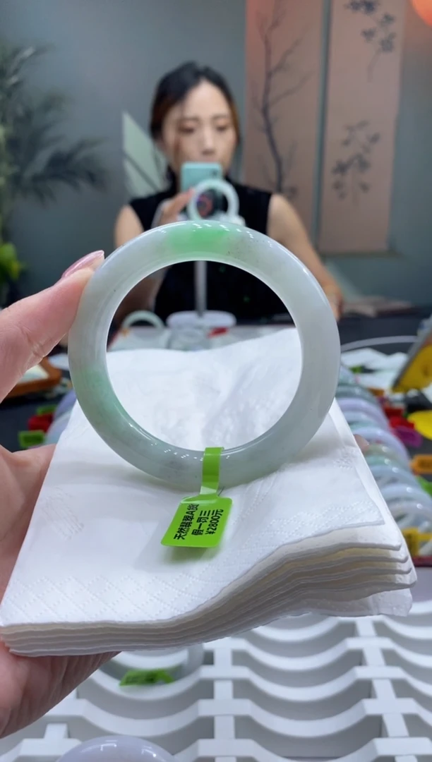 未镶嵌手镯翡翠000039679