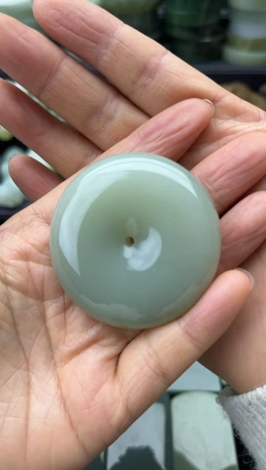 未镶嵌和田玉珠宝半成品扣子