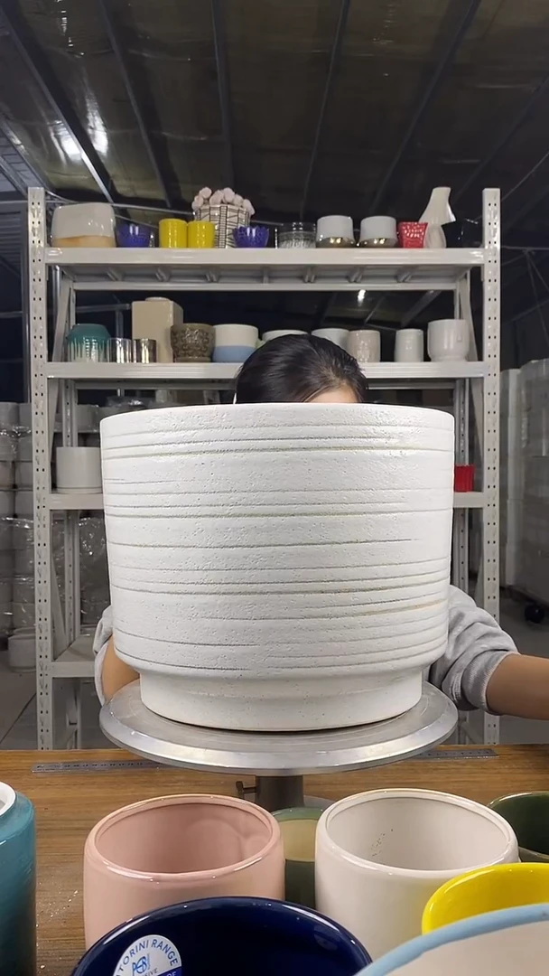默认打孔口径高度：30-25微瑕