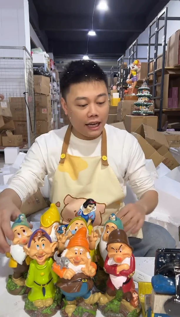 瓷片树脂白雪公主摆件8件套微瑕