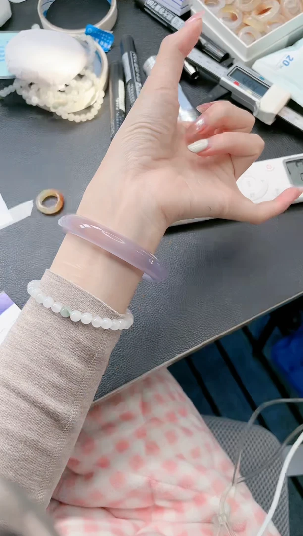 【闪购商品】石英质玉手镯未镶嵌 冰紫手镯-60