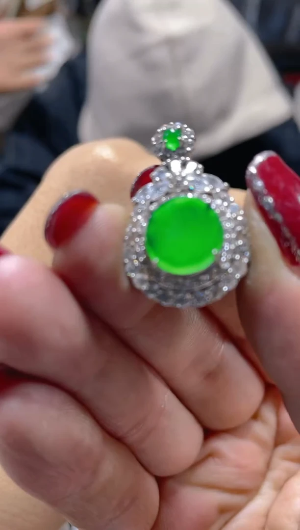 【闪购商品】定制翡翠未镶嵌天然A货翡翠假一罚四（多样性）