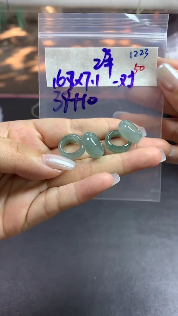 未镶嵌定制翡翠毛货需精细抛光拍一发一