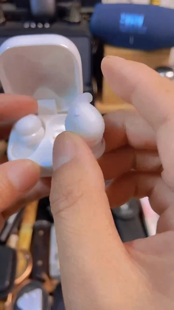 瓷片闪购商品，如图所示