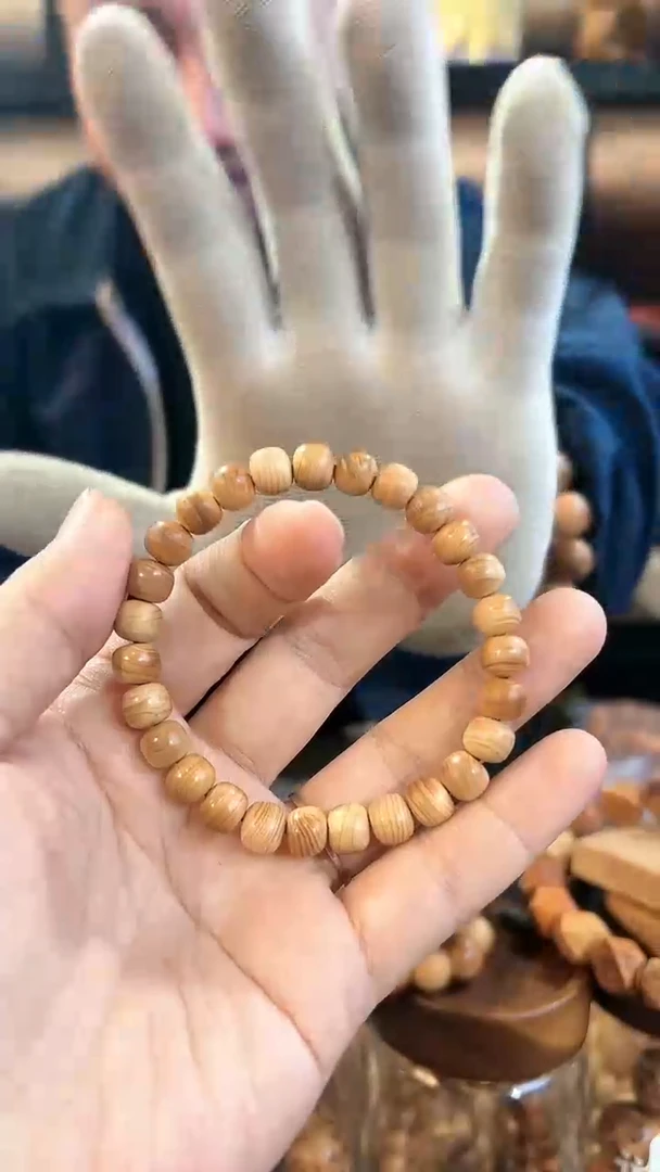 【闪购商品】崖柏0.8*0.7红油老型单圈太行