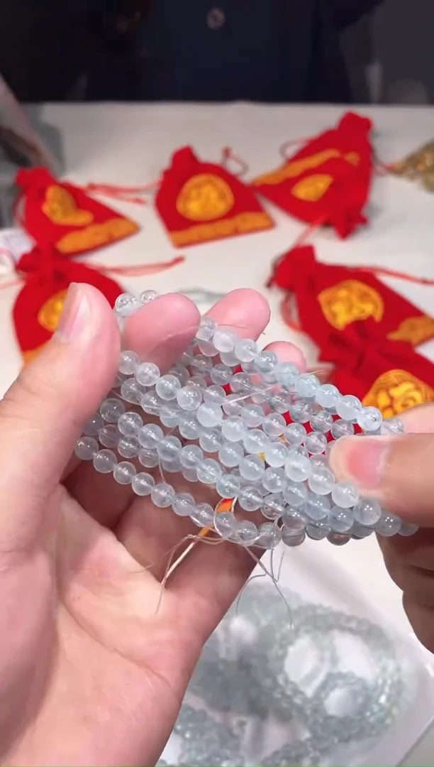 未镶嵌珠宝半成品水晶【V04】海蓝宝手串5M多样性随1串