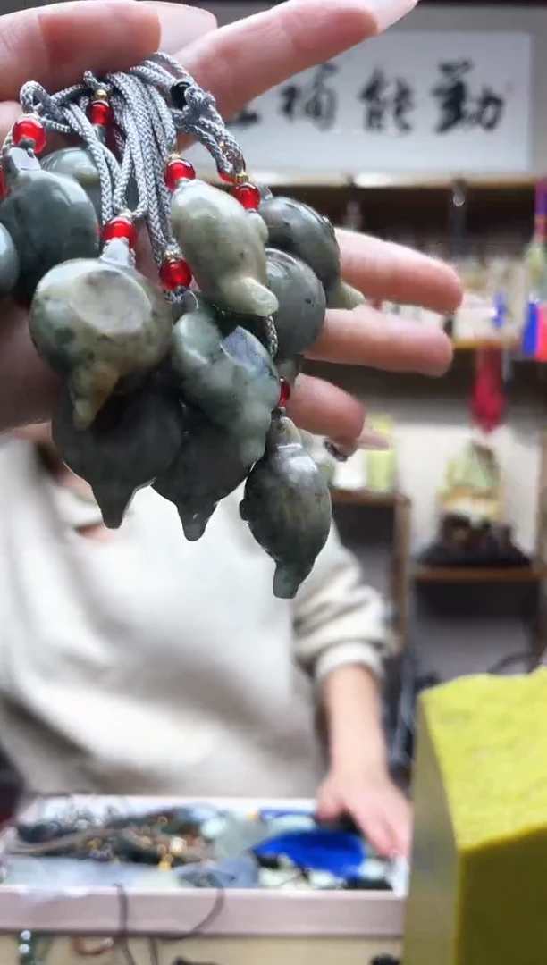 未镶嵌岫玉吊坠多样性发货拍一发一