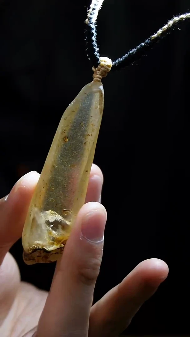 吊坠(赠链)未镶嵌水晶水晶