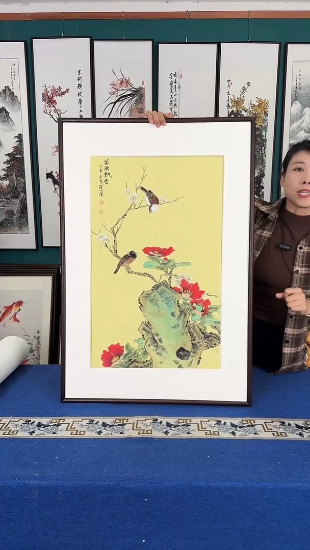 国画工笔山茶实木装裱63*93