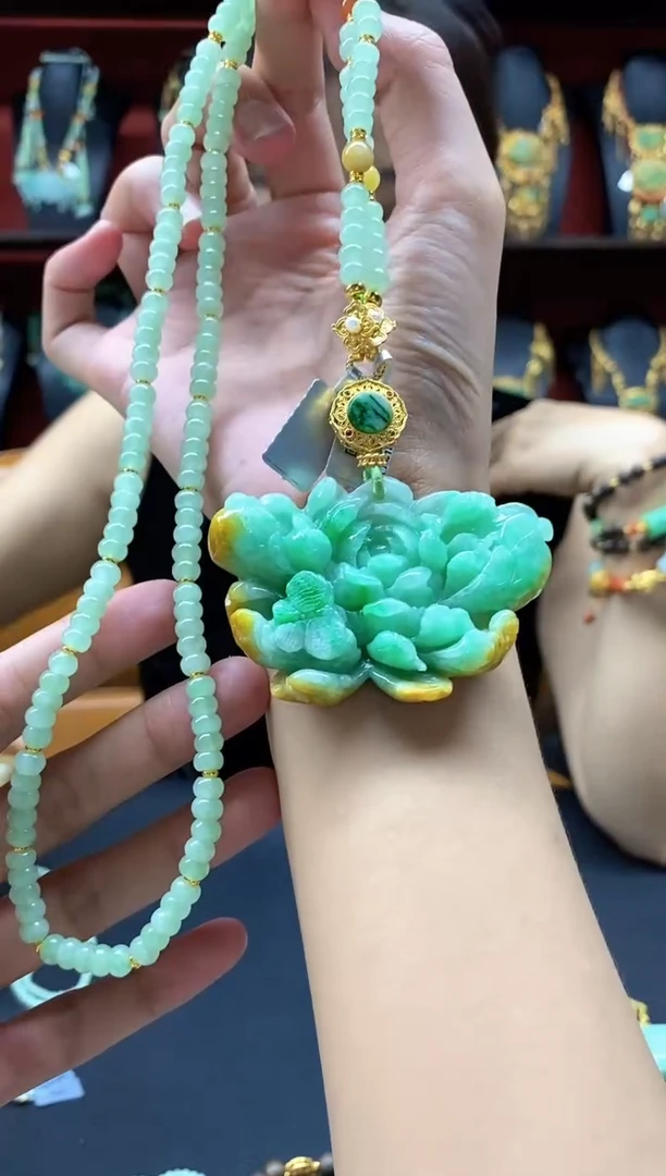 颈饰未镶嵌翡翠翡翠吊坠