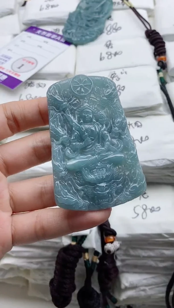颈饰未镶嵌翡翠8