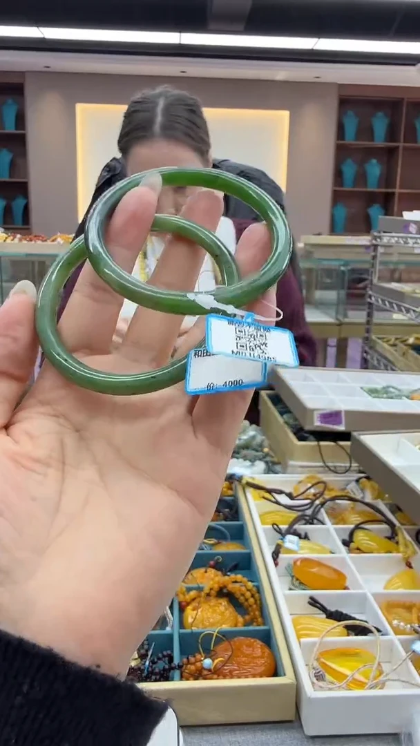 未镶嵌手镯和田玉277秒拍号假一罚三