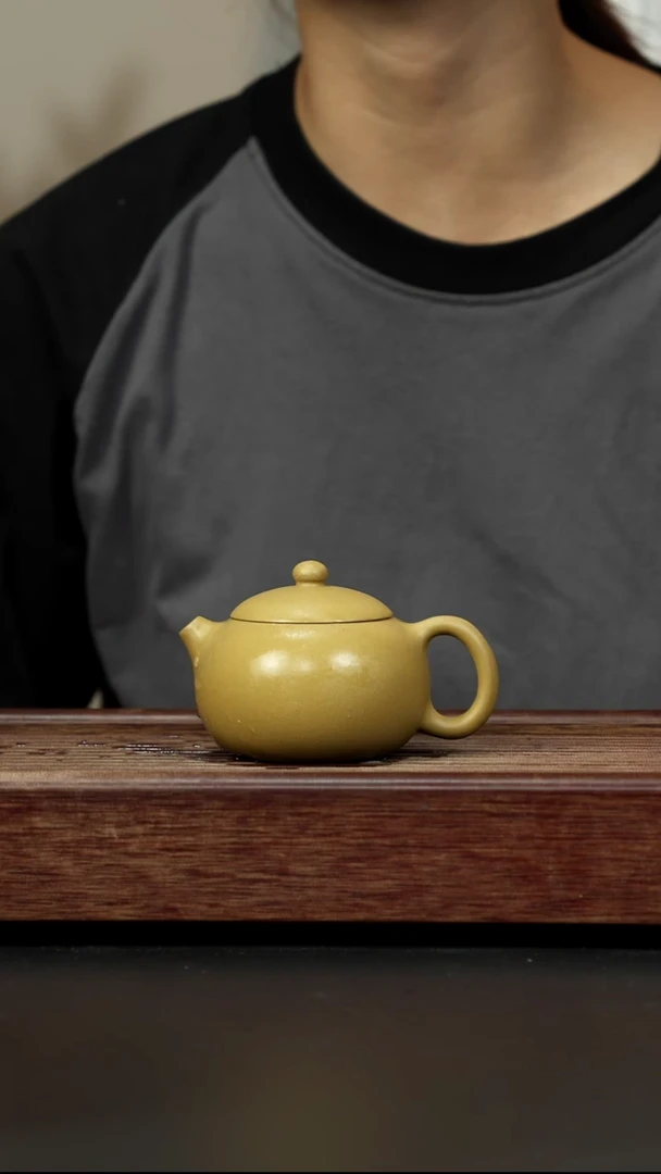 紫砂茶壶黄金段 西施