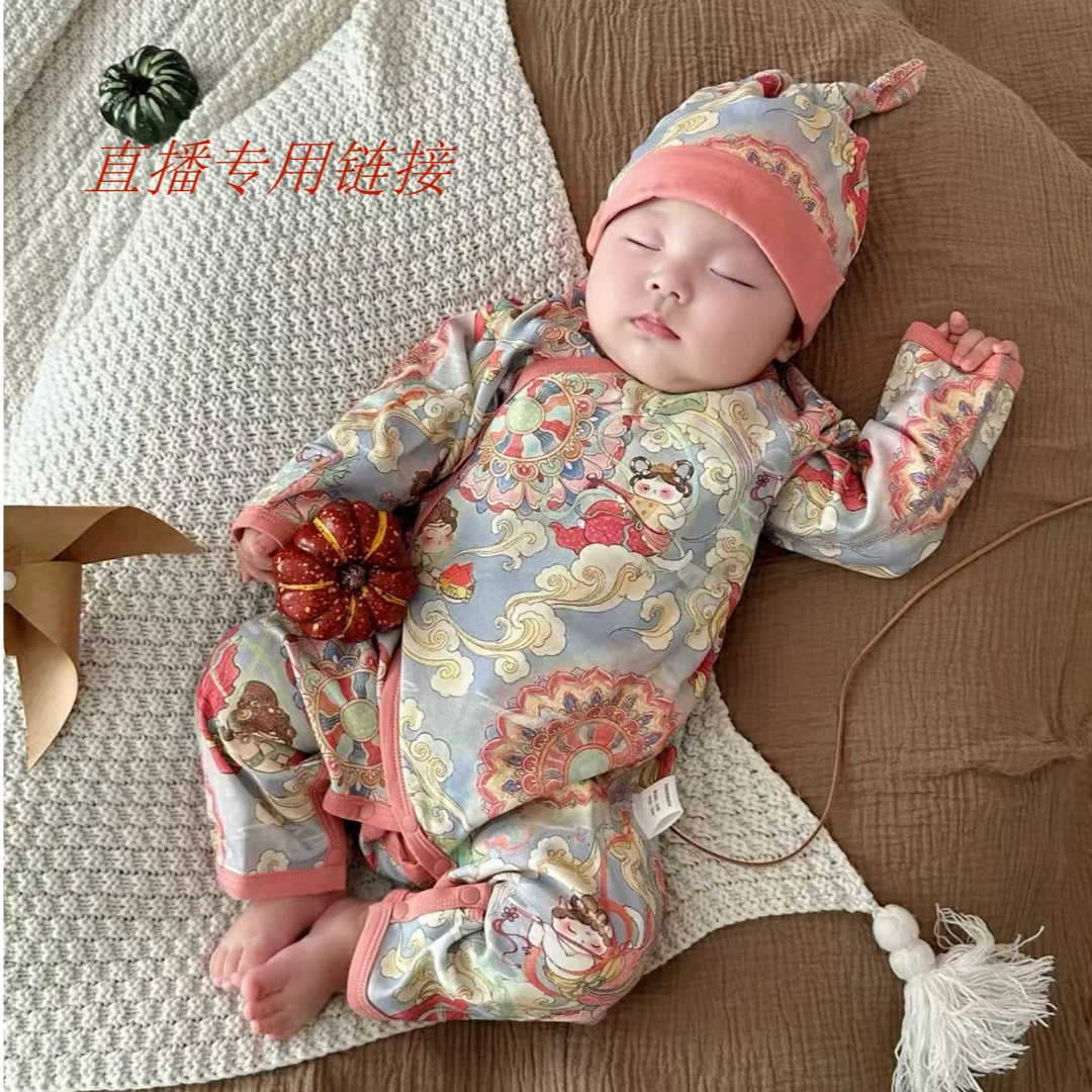 婴幼儿秋冬加棉连体哈衣