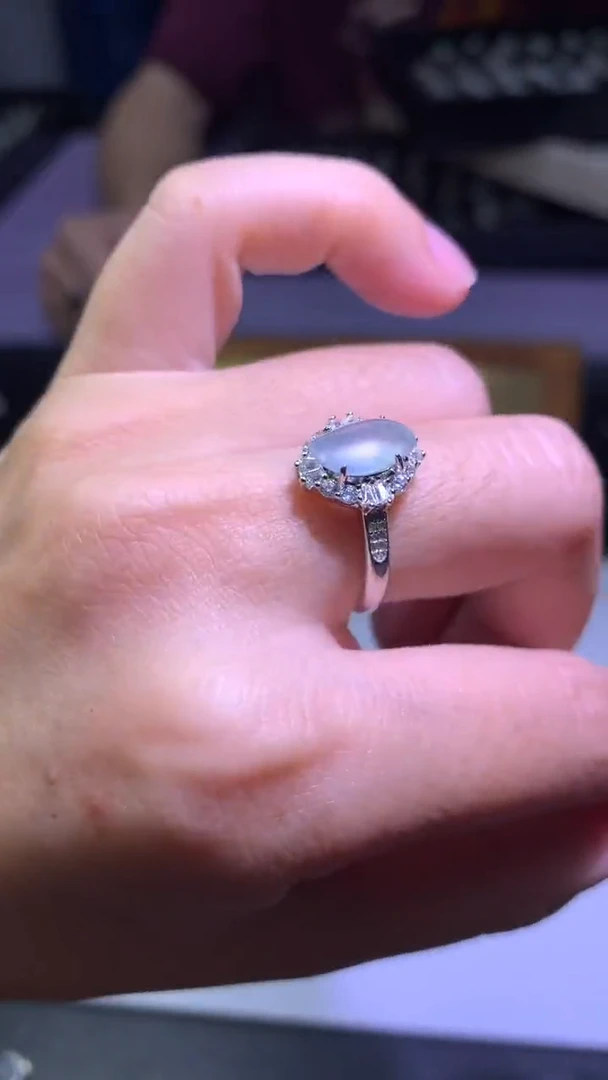 颈饰银S925镶嵌翡翠净货