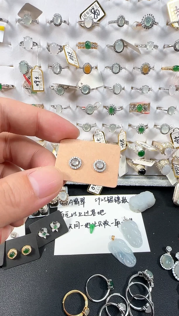 银S925镶嵌翡翠耳饰缅甸翡翠925银镶嵌