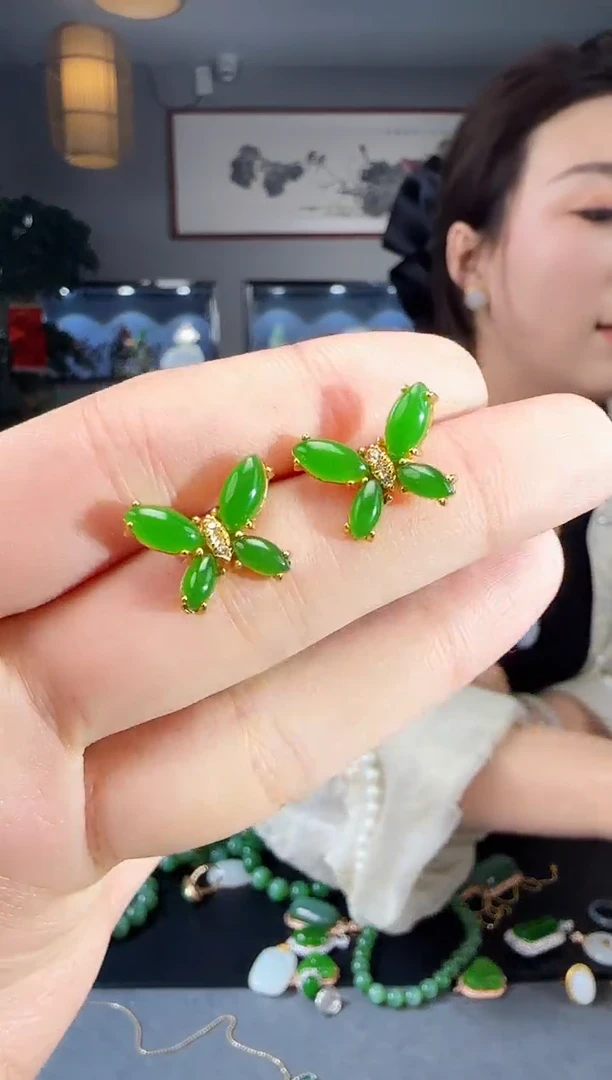 【闪购商品】和田玉耳钉银S925镶嵌1