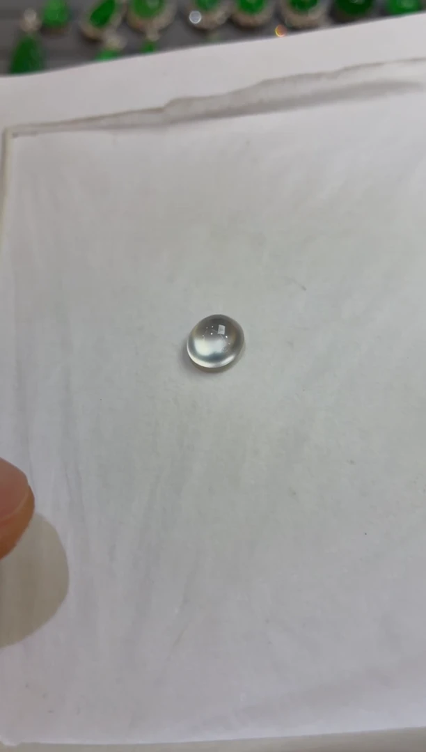 吊坠(不含链)未镶嵌翡翠蛋面