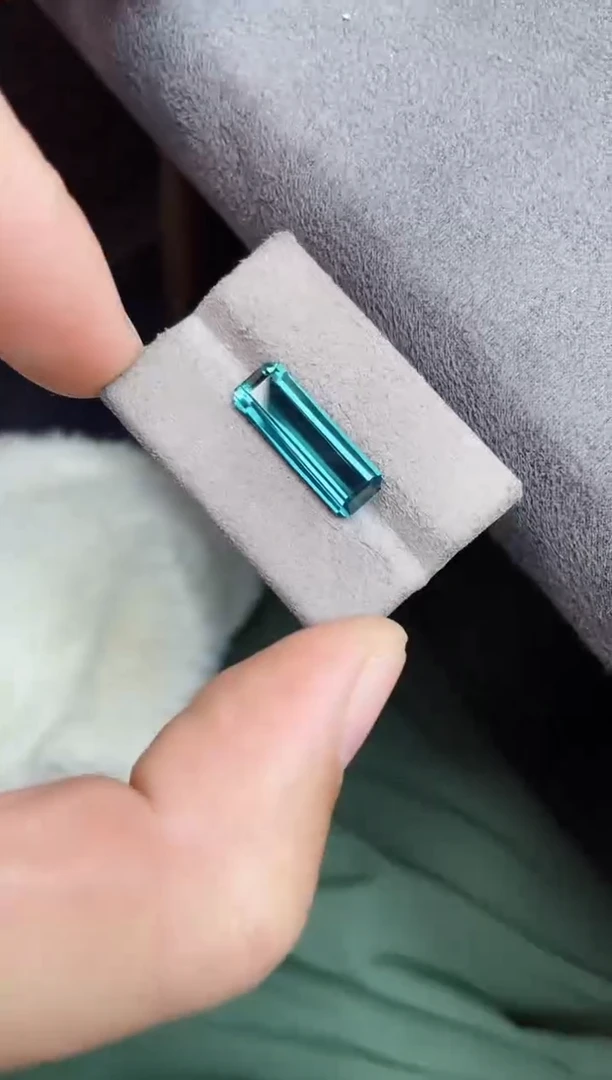 未镶嵌裸石碧玺5.2ct