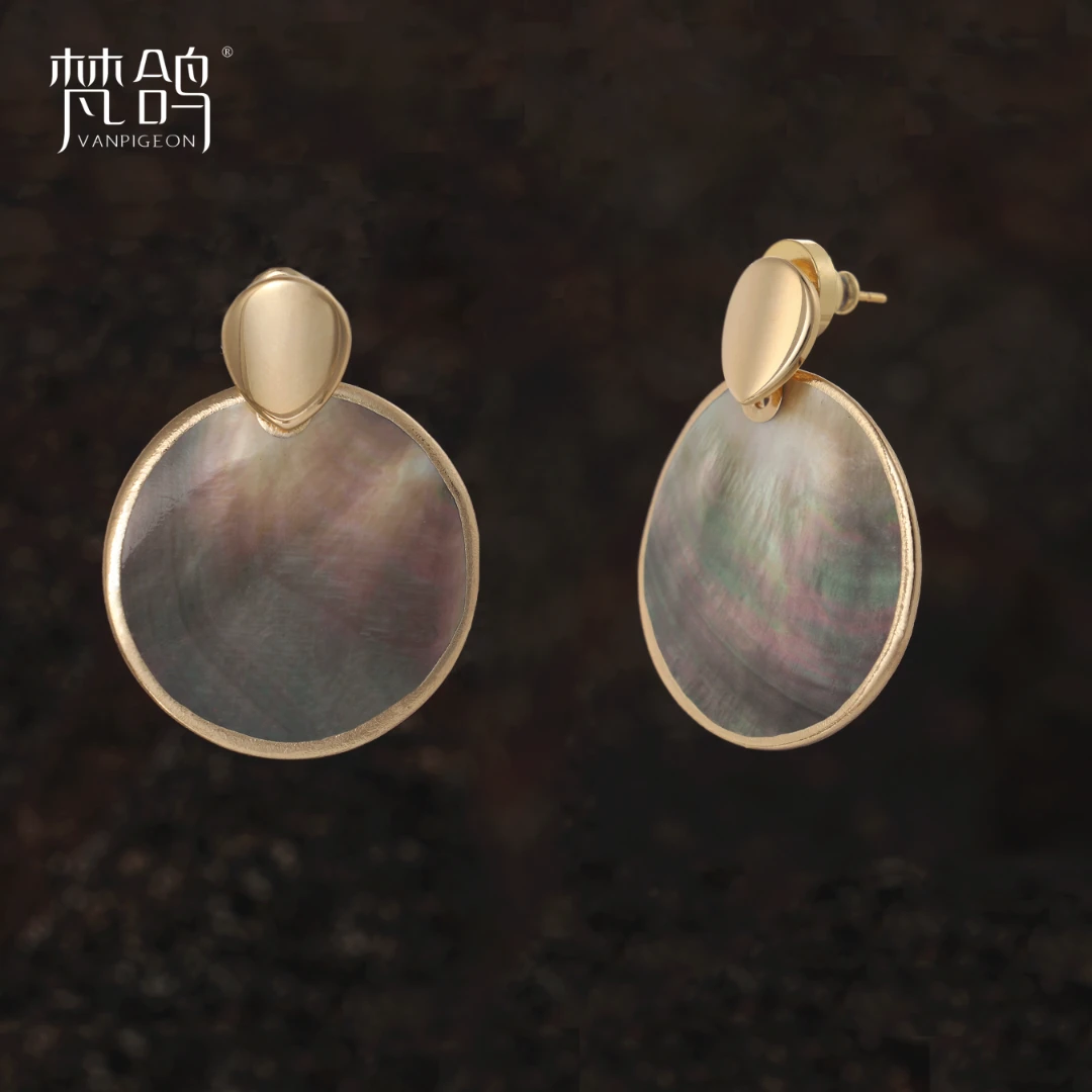 VANPIGEON/梵鸽 黄铜耳饰 天公作美 晕染贝光静奢雅致高品质耳钉