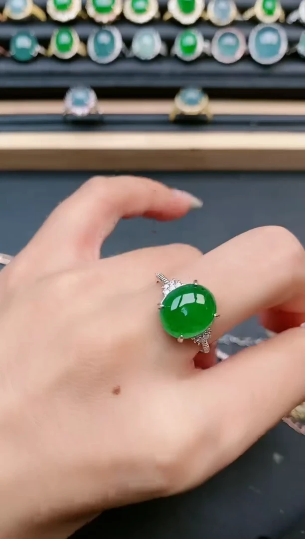 翡翠戒指银S925镶嵌111111