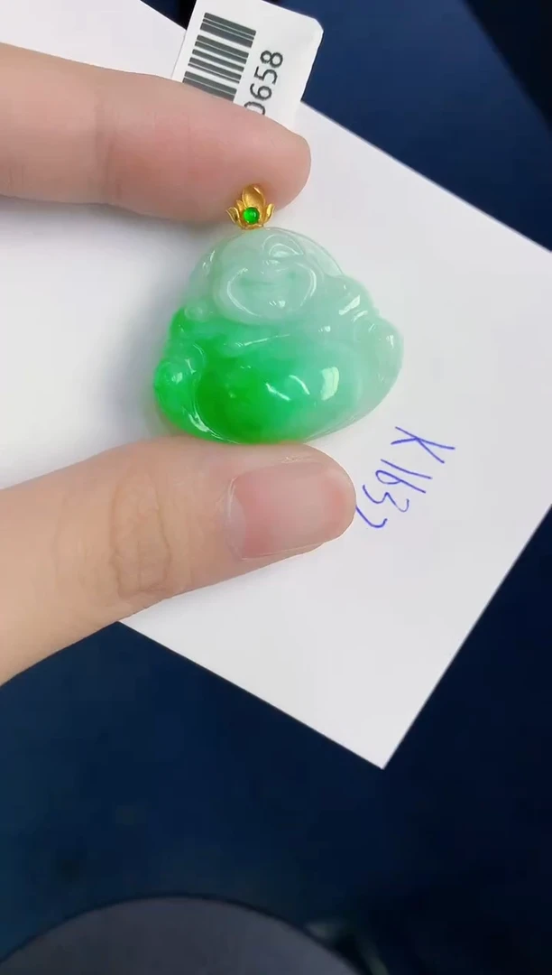 颈饰18K金镶嵌翡翠天然翡翠缅甸A货