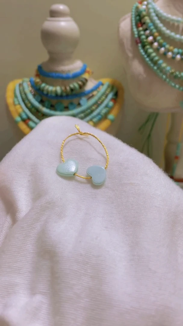 未镶嵌南红玛瑙珠宝奇石9mm+两颗爱心