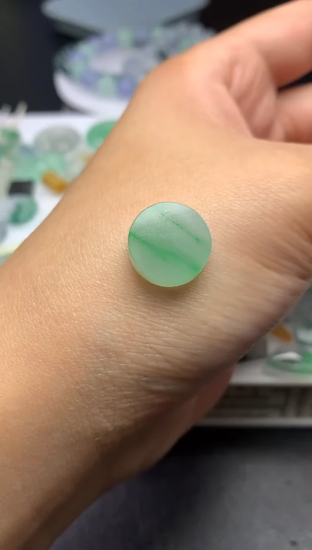 未镶嵌定制翡翠毛货 13-3.7