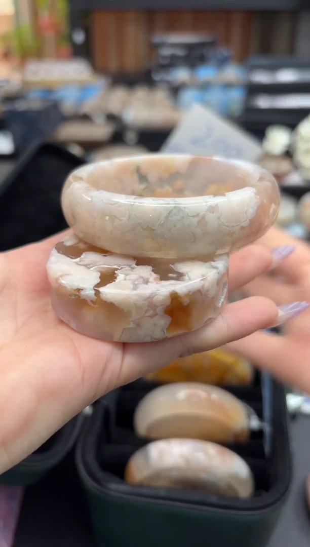 未镶嵌手镯石英质玉C486(57圈赠送镯心)