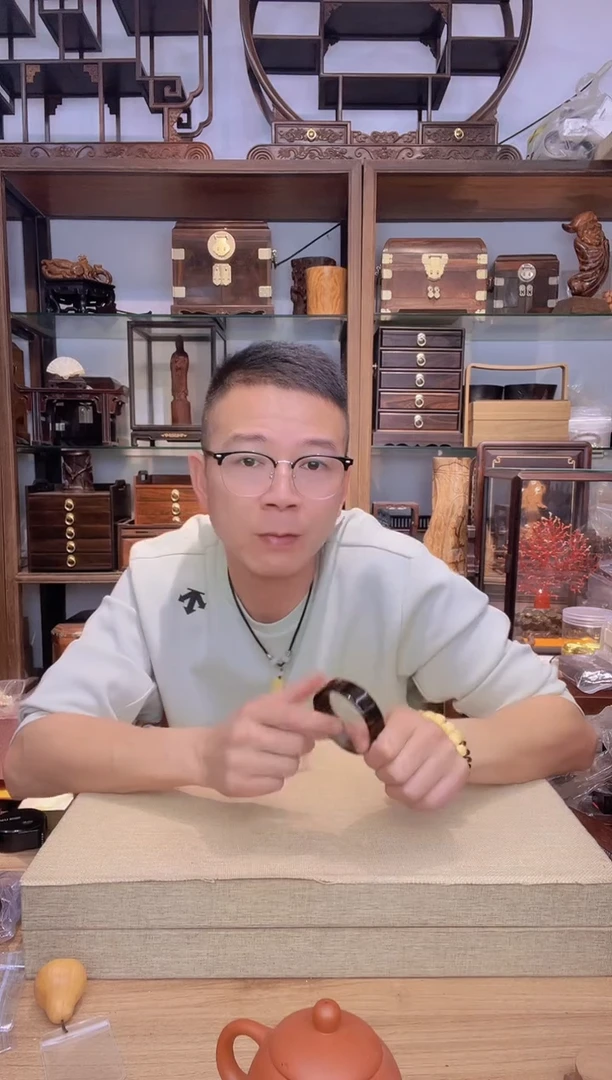 乌木类书架308活口手镯