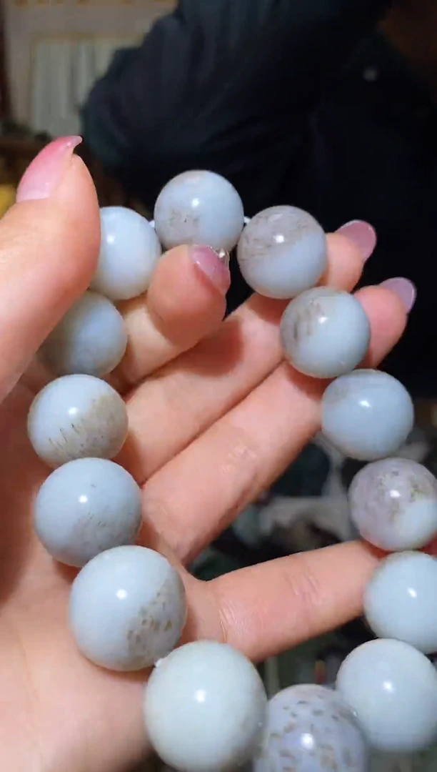 颈饰未镶嵌和田玉3