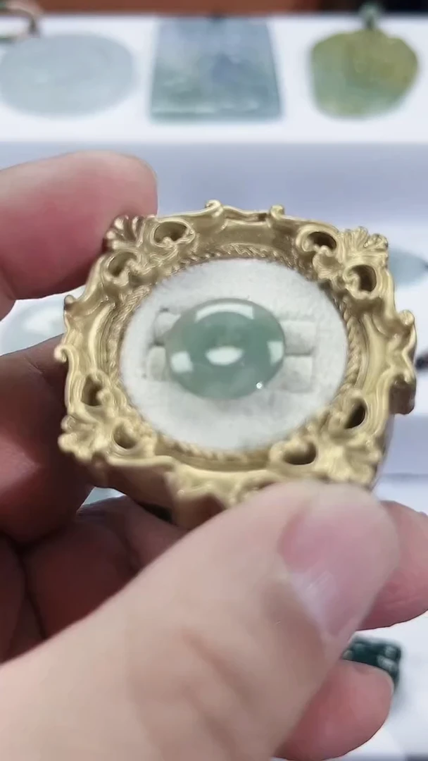 颈饰未镶嵌翡翠天然缅甸A货翡翠     小平安扣