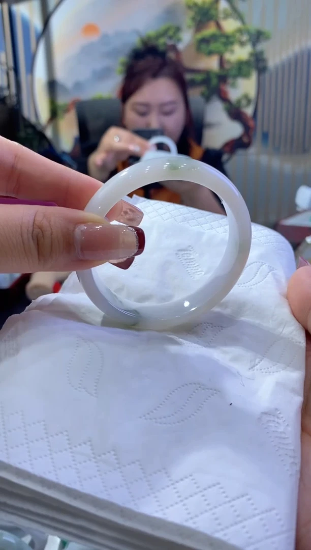 【闪购商品】翡翠手镯未镶嵌00000576