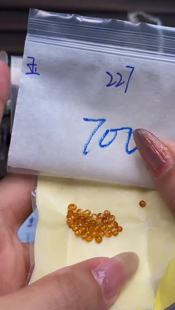 翡翠裸石未镶嵌缅甸天然翡翠A货227