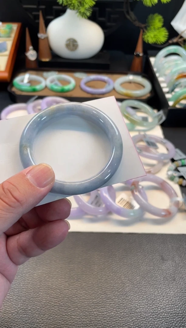 未镶嵌手镯翡翠74号链接 有纹裂