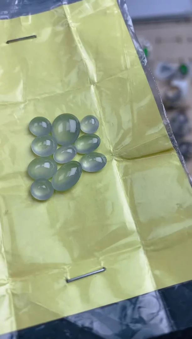 【闪购商品】定制翡翠未镶嵌天然翡翠蛋面85