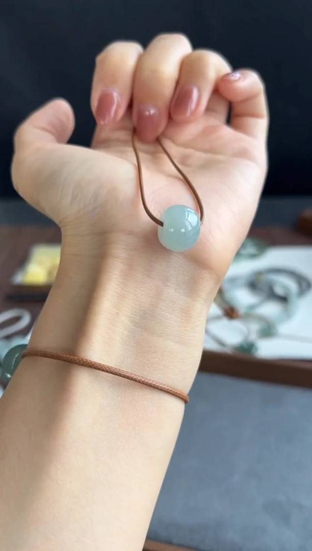 翡翠未镶嵌吊坠(不含链)301买断