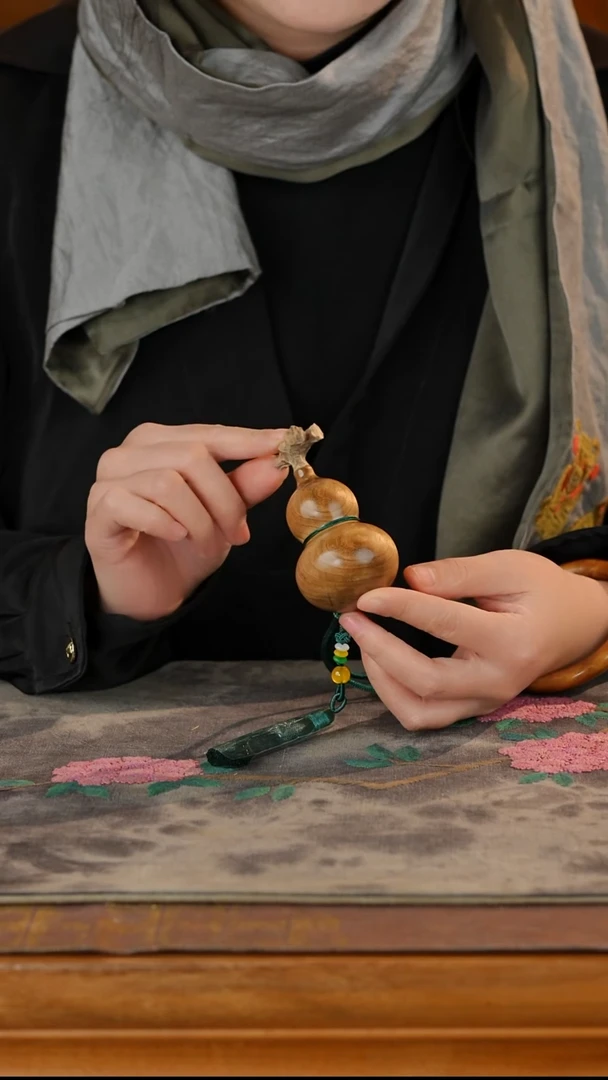 金丝楠金丝楠老料葫芦车挂手把件