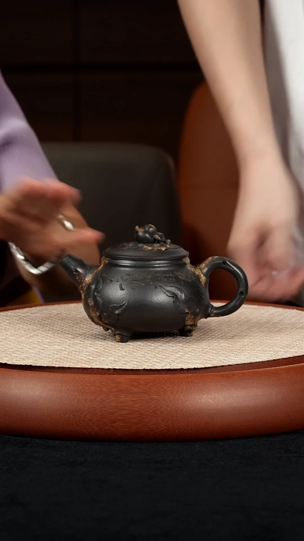 【k080】三足寿桃宜兴紫砂ZLM