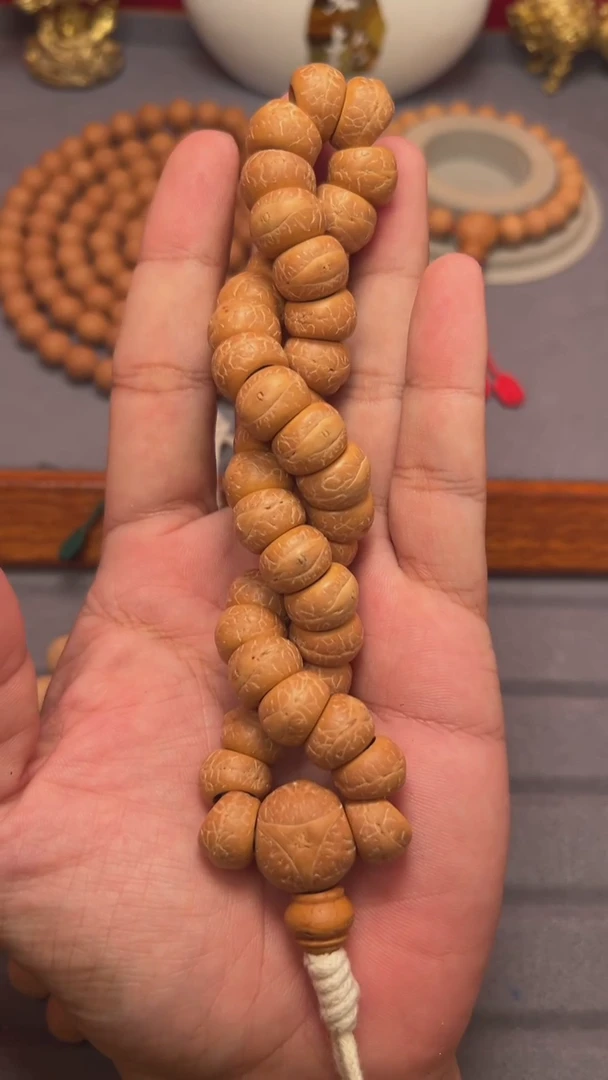 凤眼菩提手串13的斜切大肠福利炸串40颗籽
