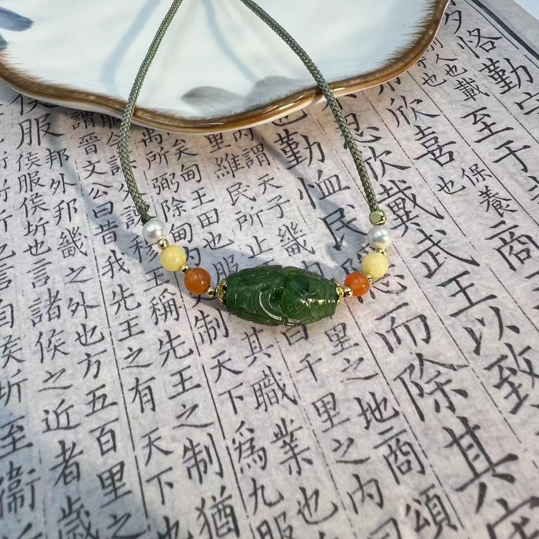 和田玉碧玉转运珠锁骨路路通（多样性）拍一发一