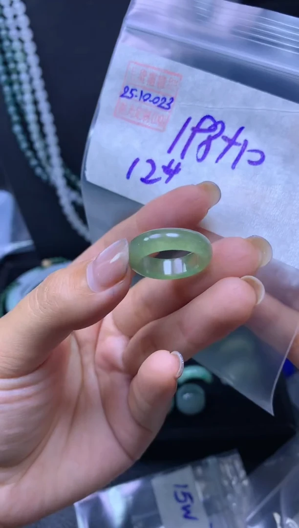 未镶嵌定制翡翠翡翠208元12#毛货需精细抛光023