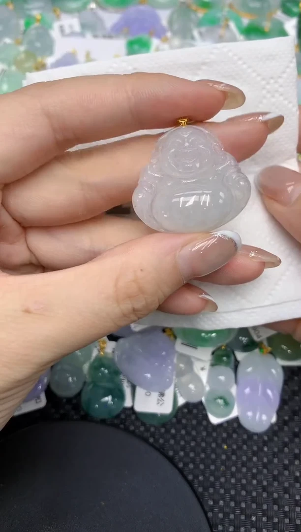 颈饰18K金镶嵌翡翠1111111