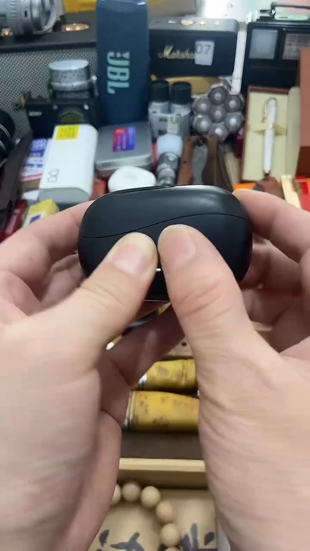 瓷片闪购商品  如图所示