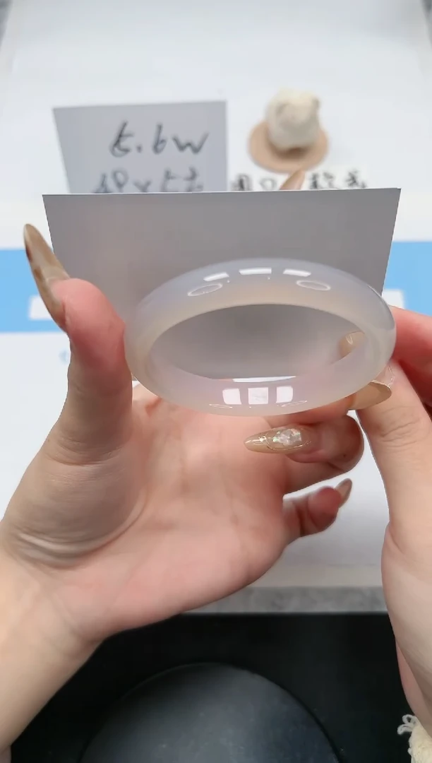 【闪购商品】玛瑙/玉髓手镯未镶嵌195/荔枝56