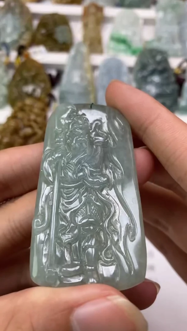 翡翠未镶嵌颈饰大**行天然翡翠