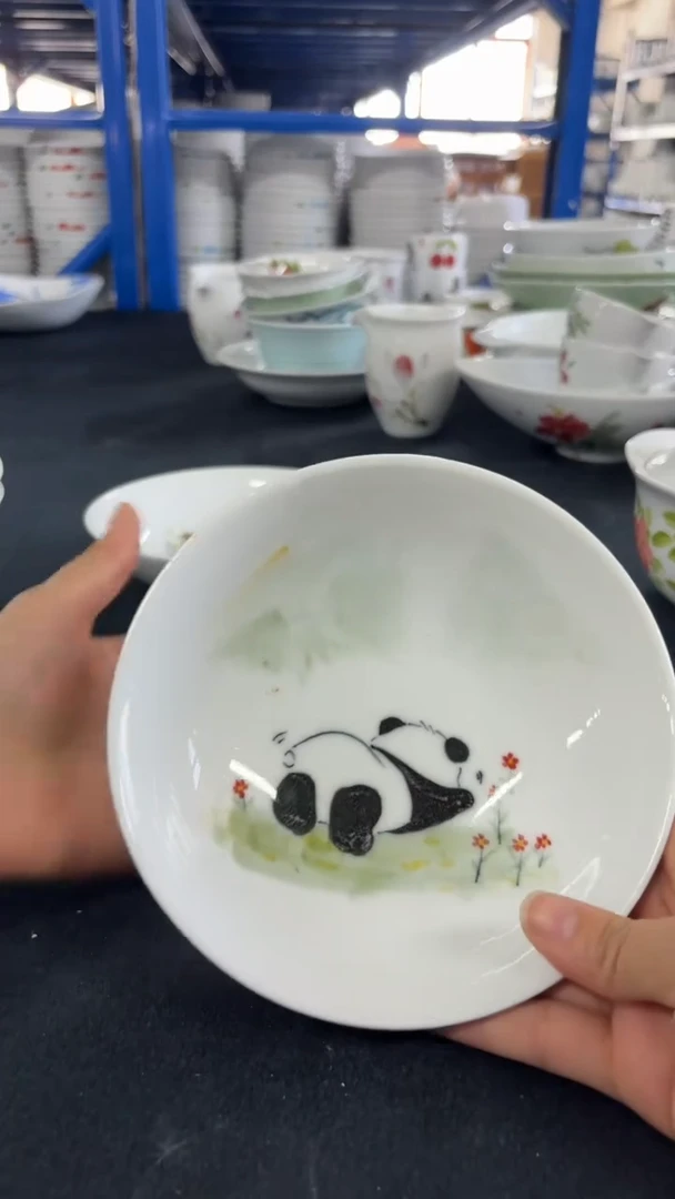 瓷景德镇手绘釉中彩（食品级）小胖碗