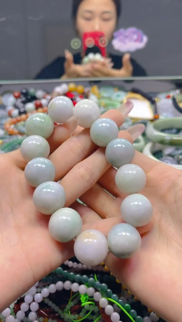 颈饰未镶嵌翡翠16MM/B/翡翠A货，一件也是批发价